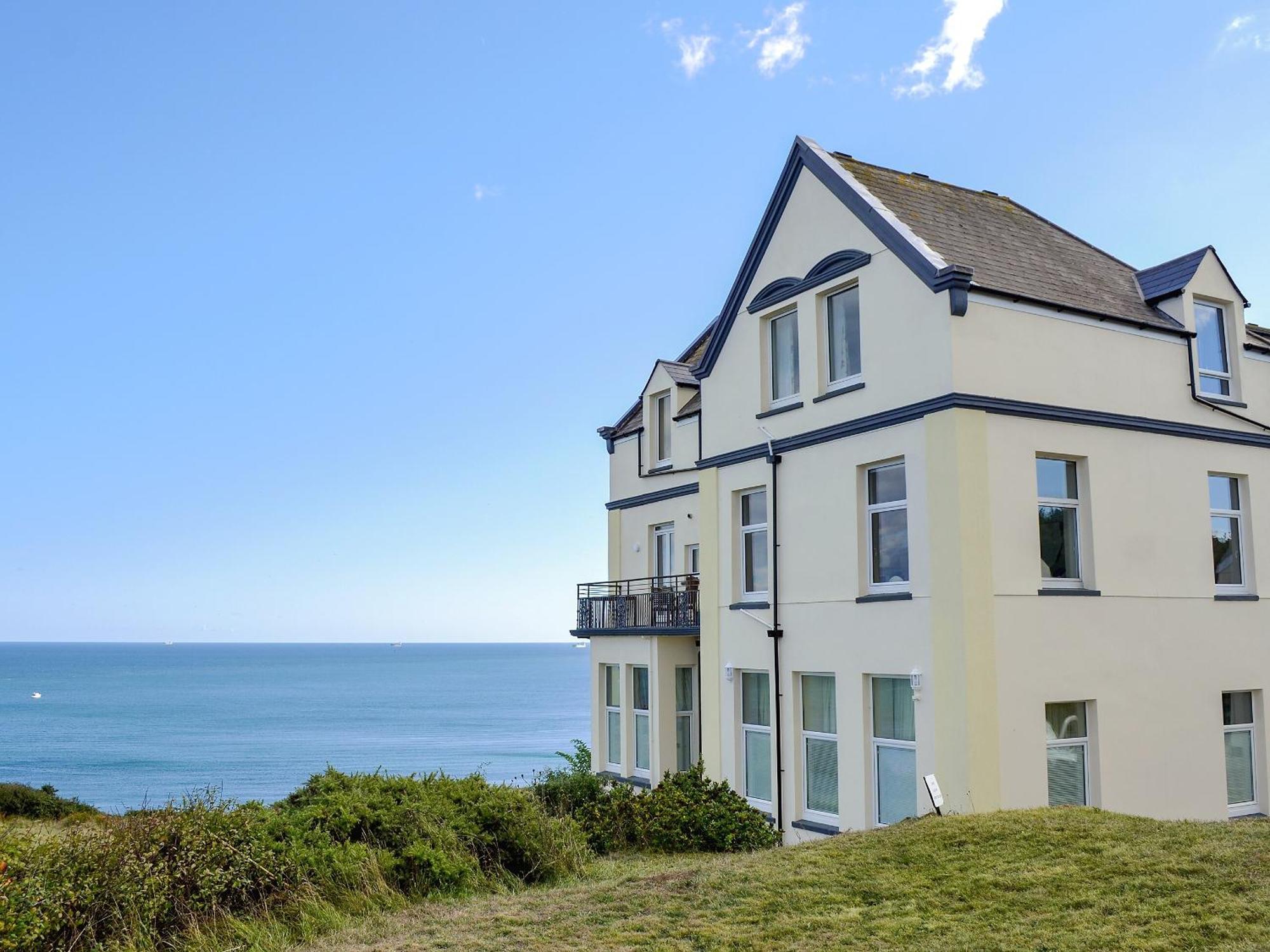 Spindrift Villa Coverack Exterior photo